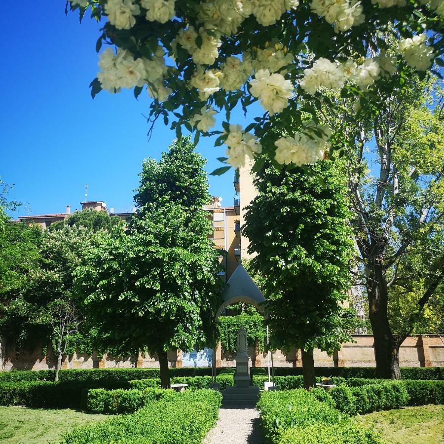 Convent Palace ボローニャ エクステリア 写真